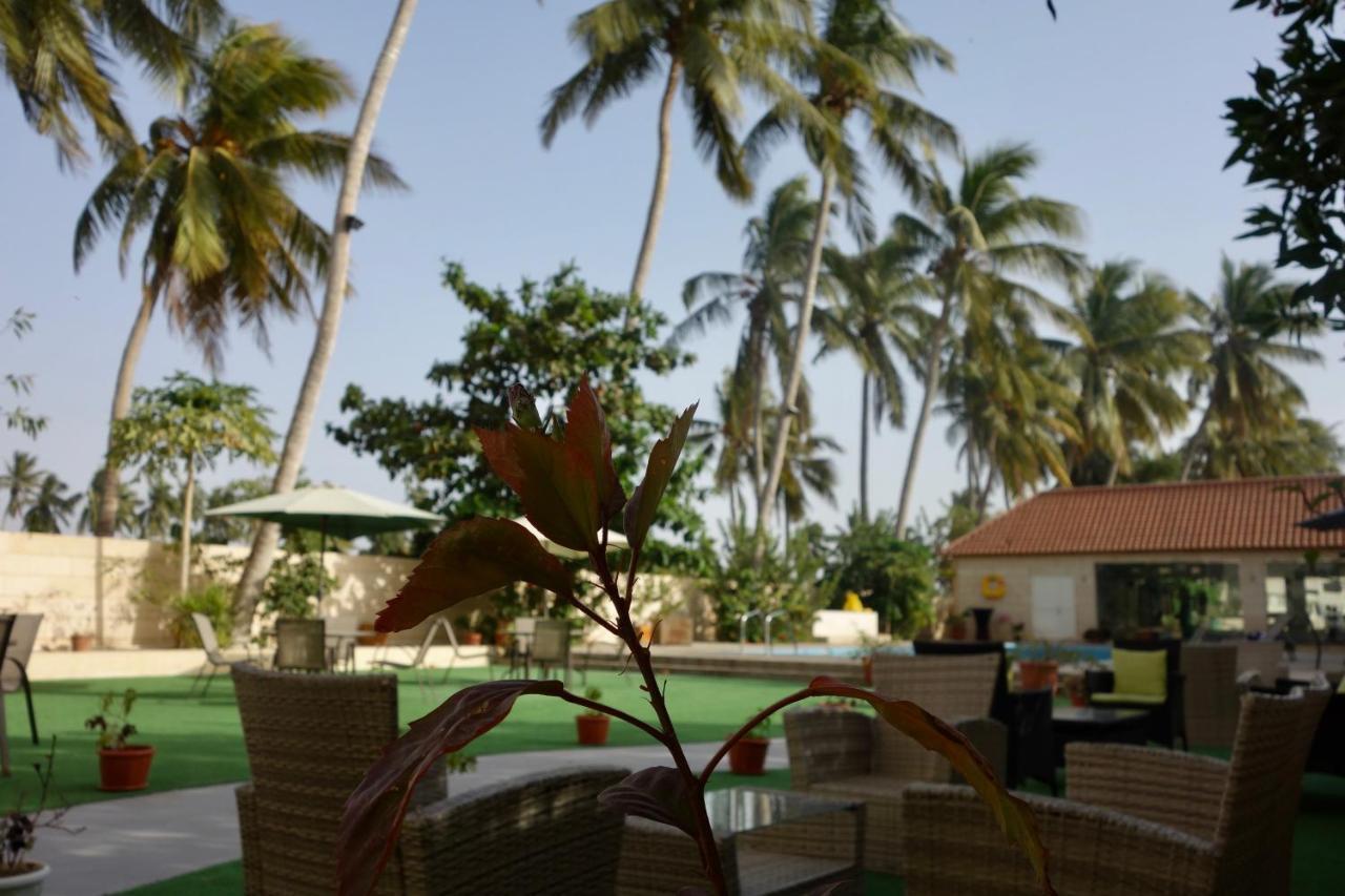 Grand Tayba Hotel Salalah Exteriör bild